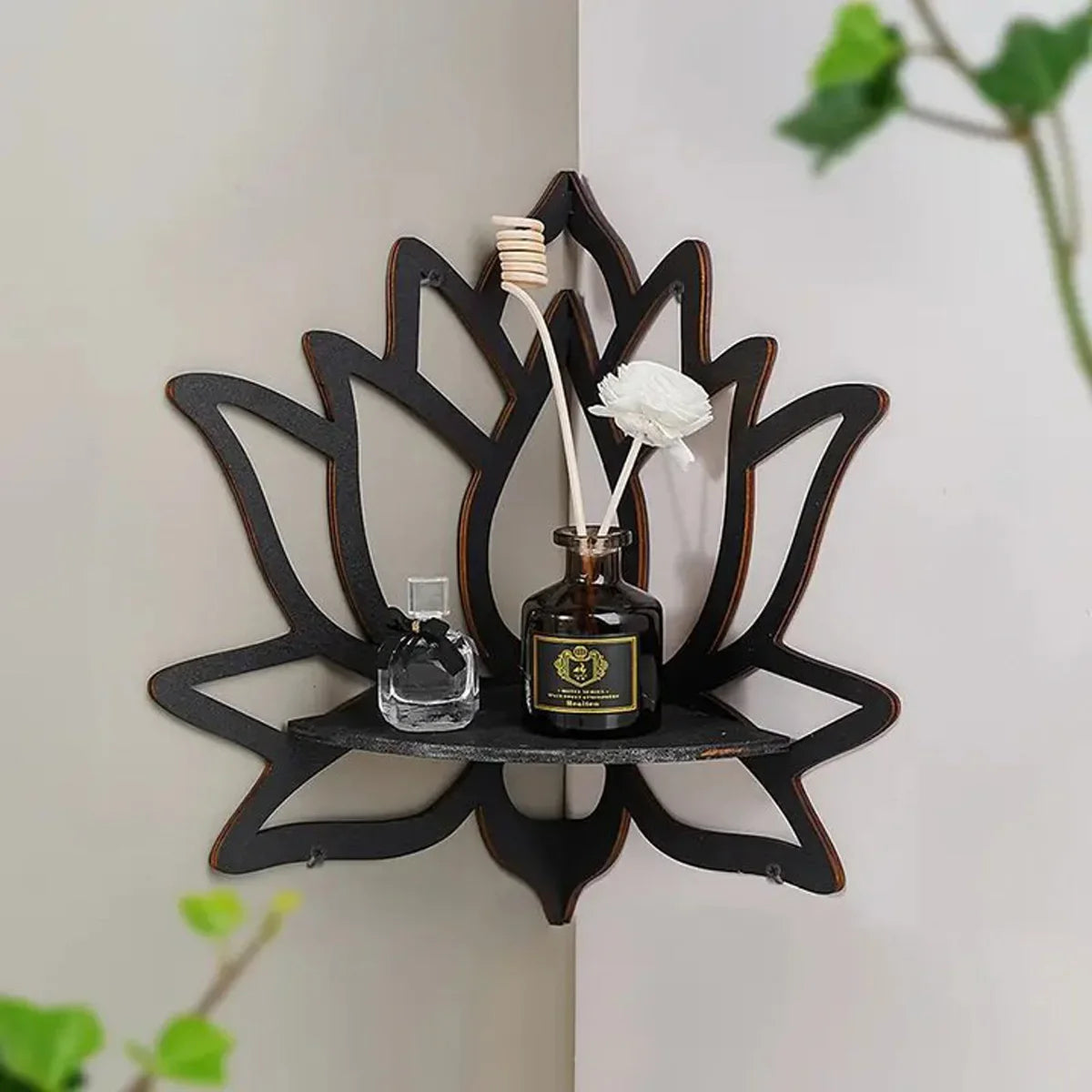 Lotus Wall-Mounted Corner Shelf
